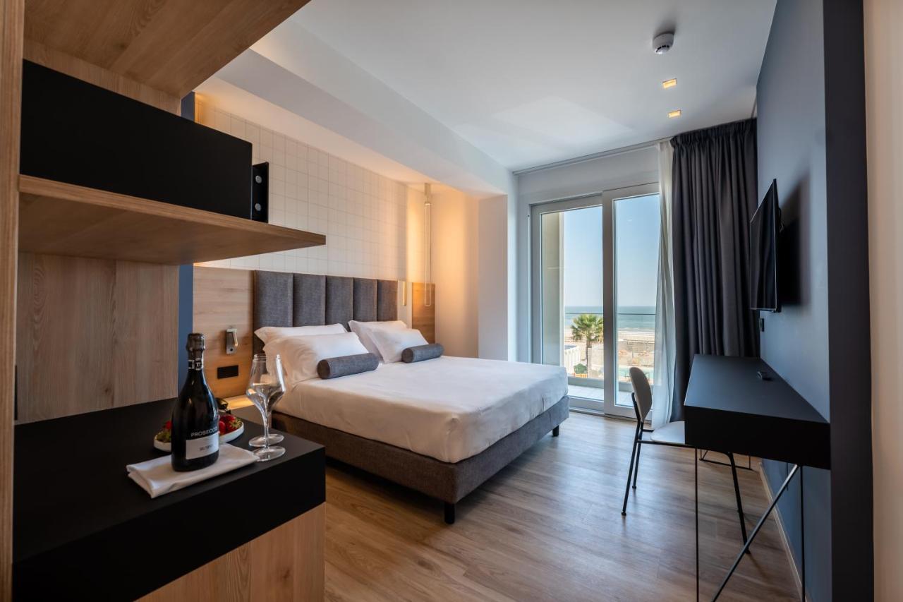Hotel Sporting Риччоне Экстерьер фото
