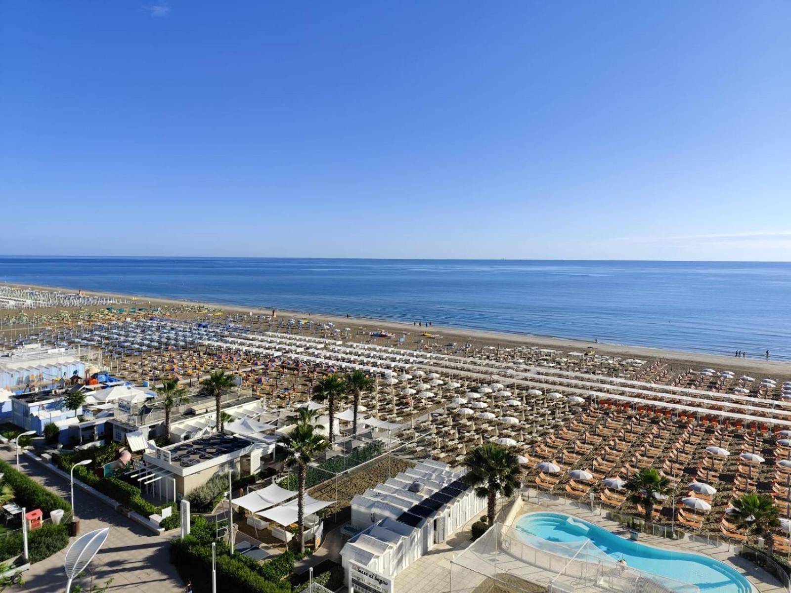 Hotel Sporting Риччоне Экстерьер фото